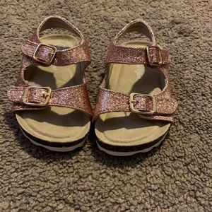 Pink glitter toddler scandals